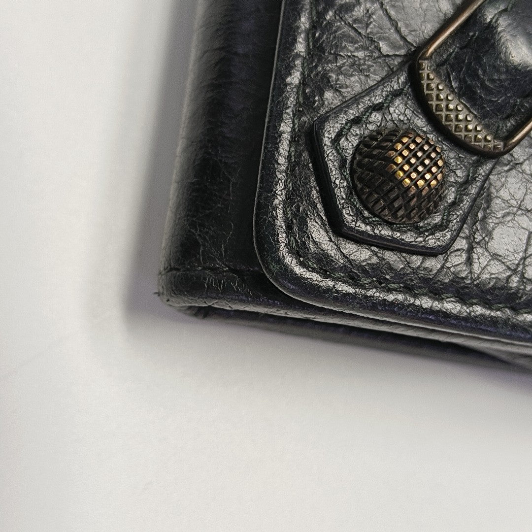 Classic City Lambskin Black Wallet