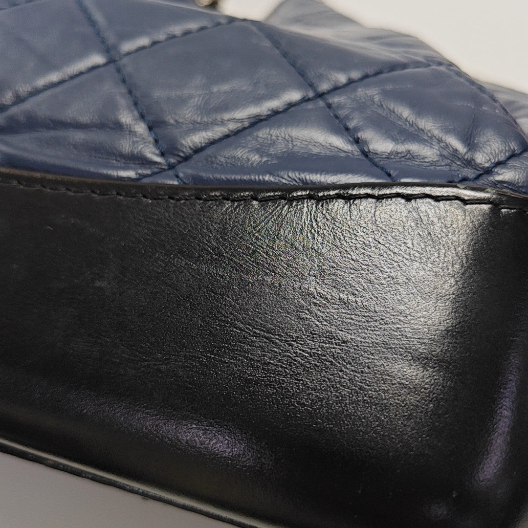 GABRIELLE Small Quilted Calfskin Blue
