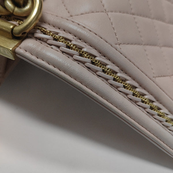 BOY CHANEL Medium Quilted Lambskin Pink