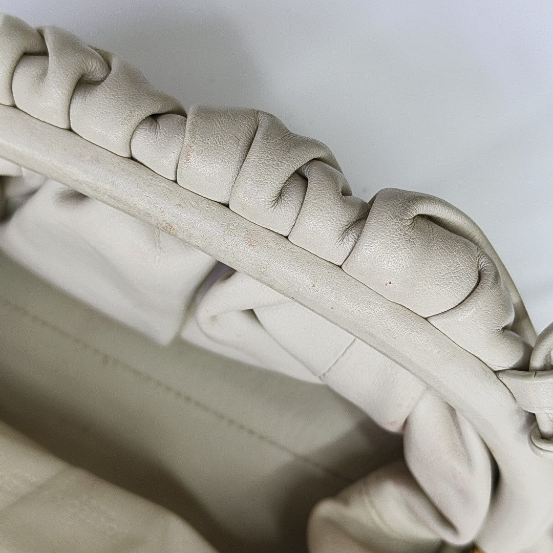 The Pouch Mini Calfskin Beige