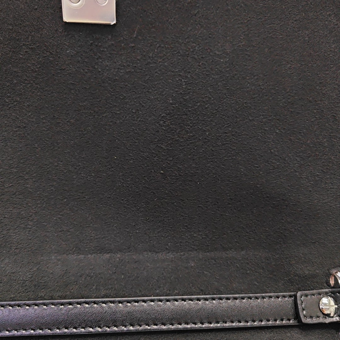 Kan I Medium Calfskin Black