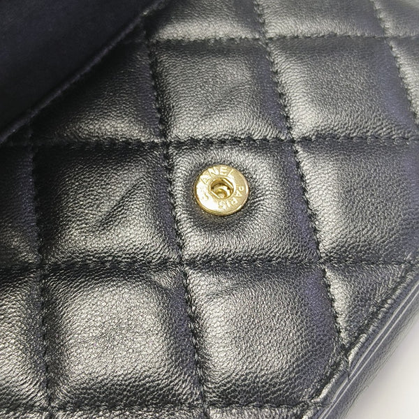Quilted Lambskin Shoulder Bag Black