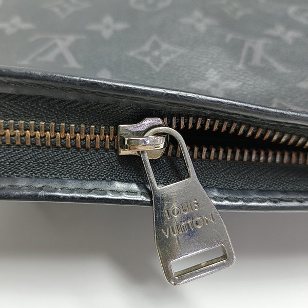 Pochette Voyag MM Monogram Coated Canvas Black