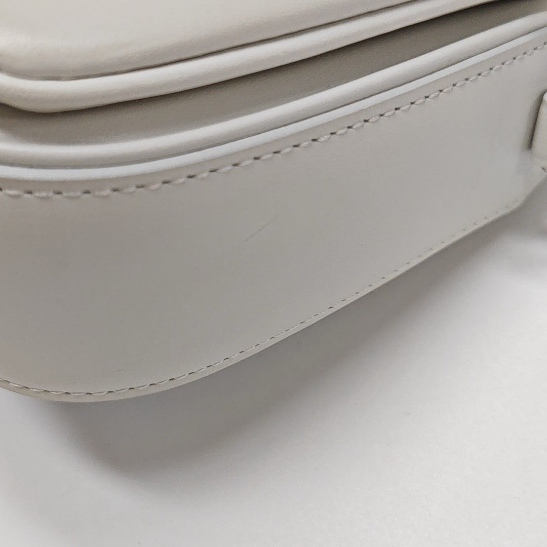 SWING Calfskin White