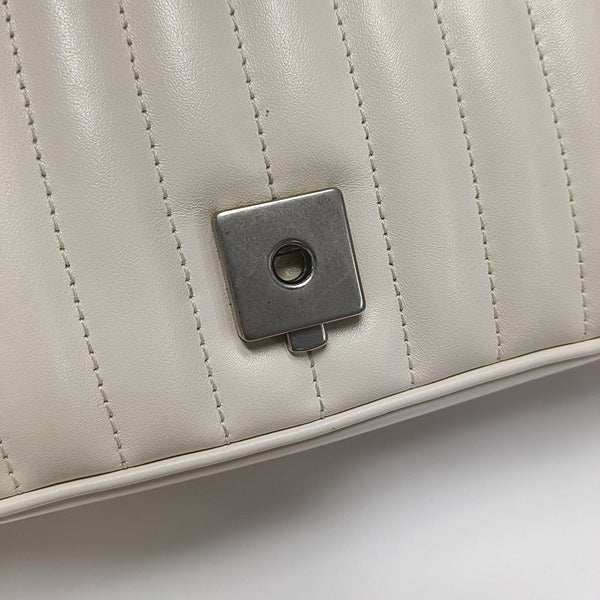 GG Marmont Medium Quilted Calfskin White