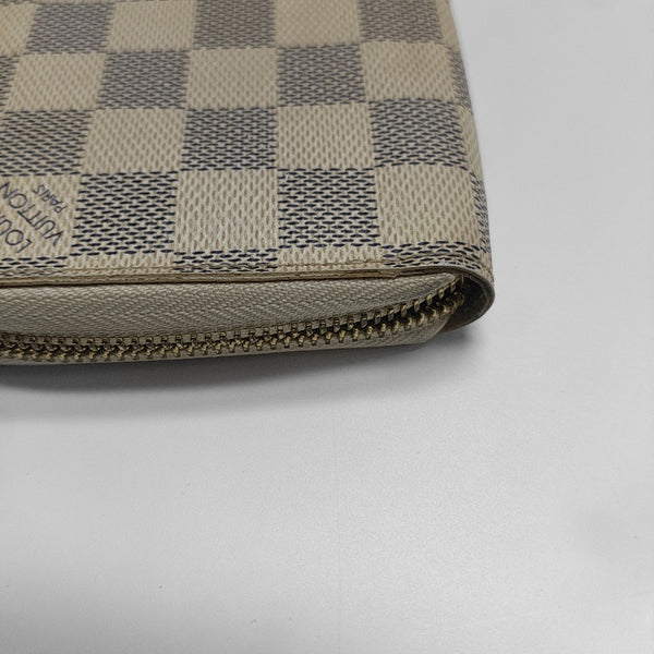 ZIPPY Damier Azur Coated Canvas White Wallet