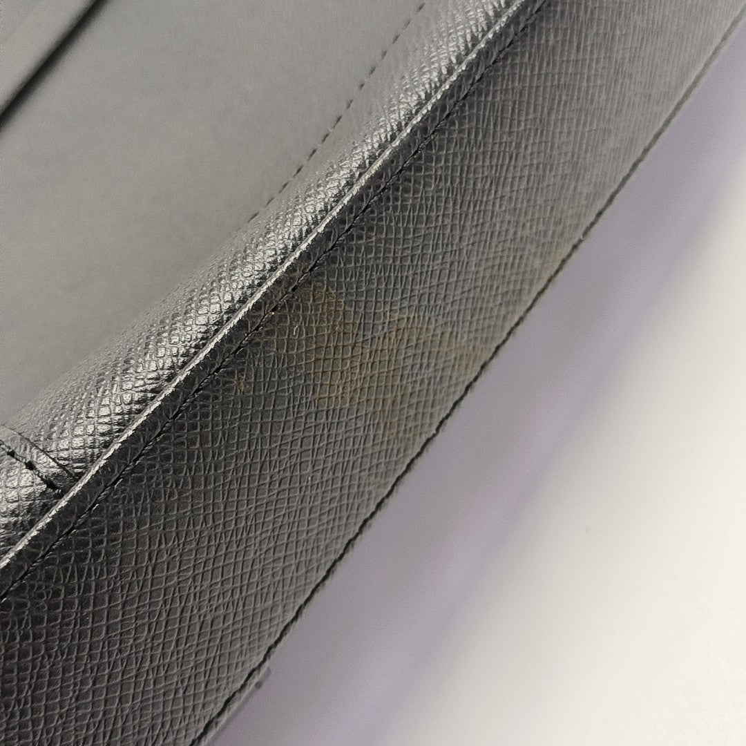 IGOR Calfskin Black