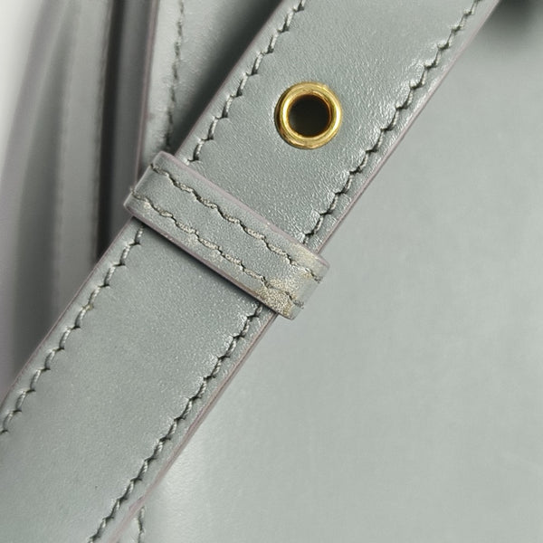 Bobby Medium Calfskin Blue