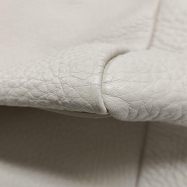 Calfskin White