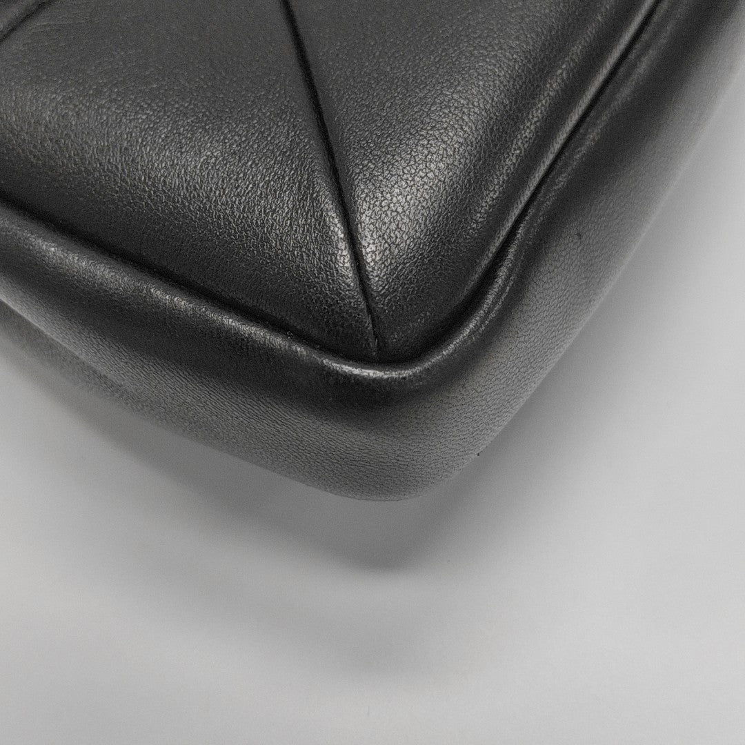 Quilted Lambskin Belt Bag Black