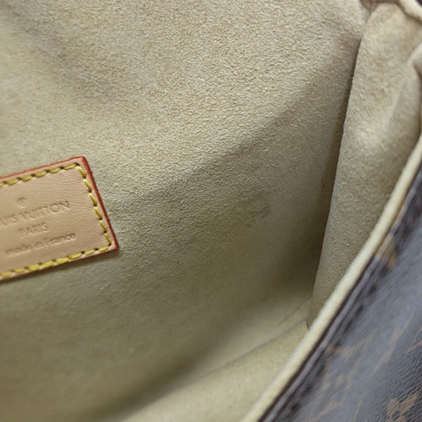 SAUMUR BB Monogram Coated Canvas Brown