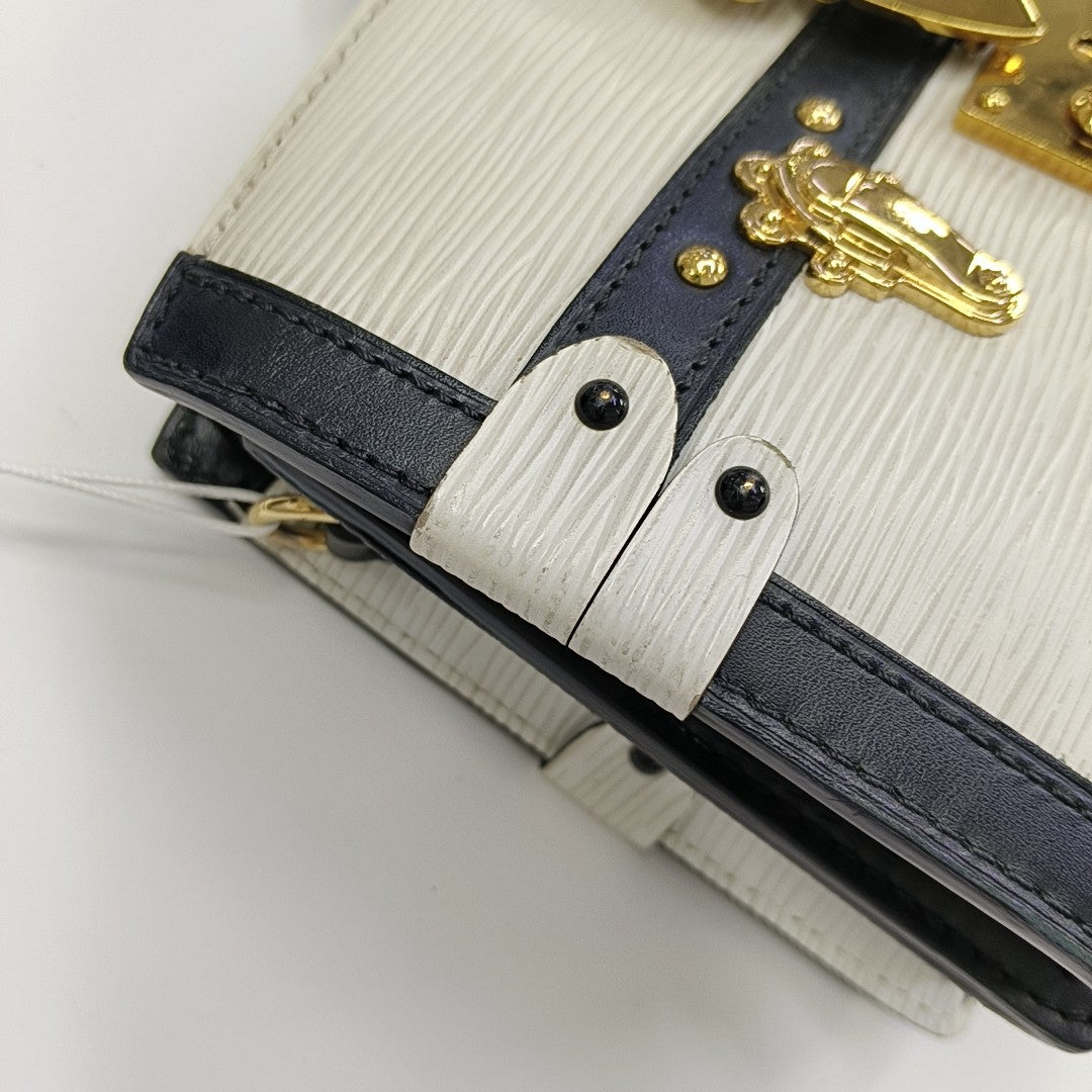 TRUNK Epi White