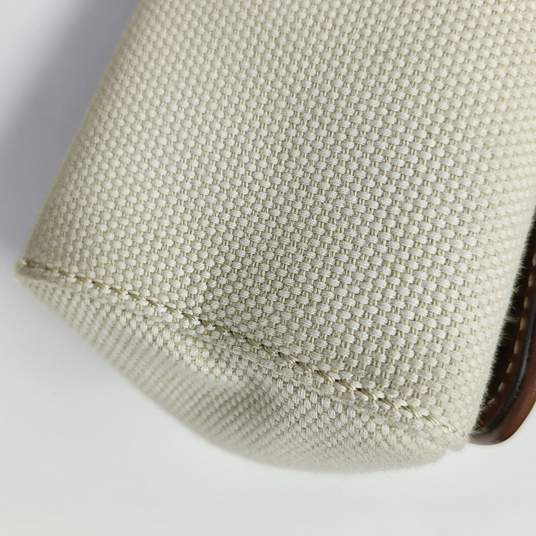 Horseferry Small Fabric White
