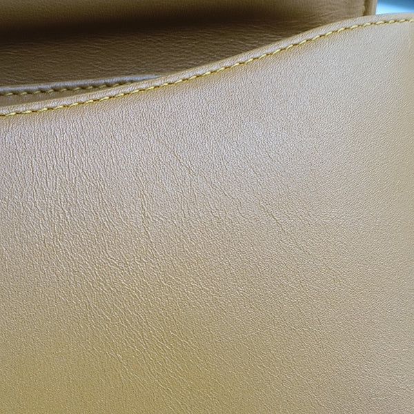 Mount Calfskin Brown