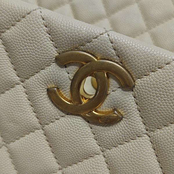 COCO HANDLE Medium Quilted Grained Calfskin Beige