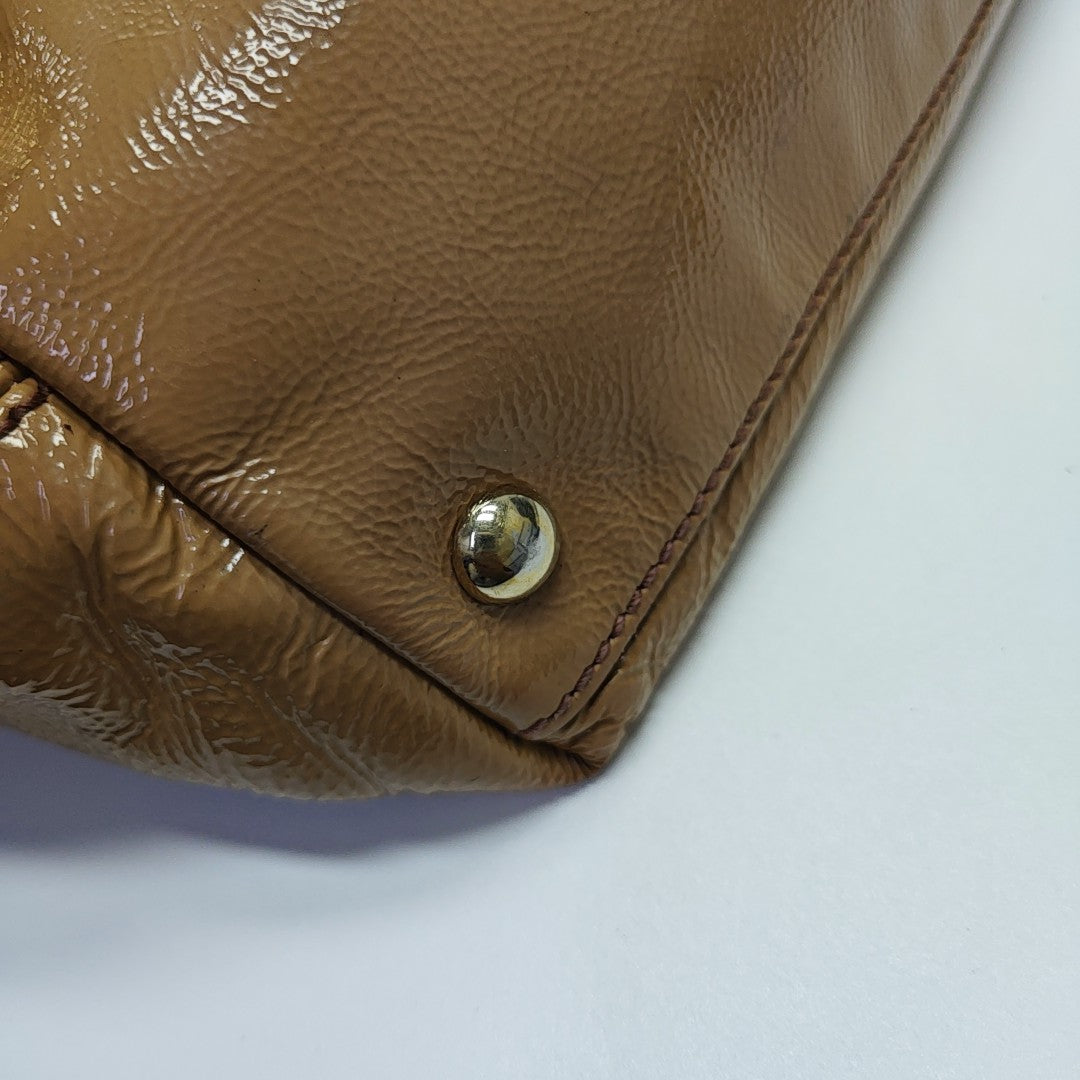 Soho Small Patent Leather Beige