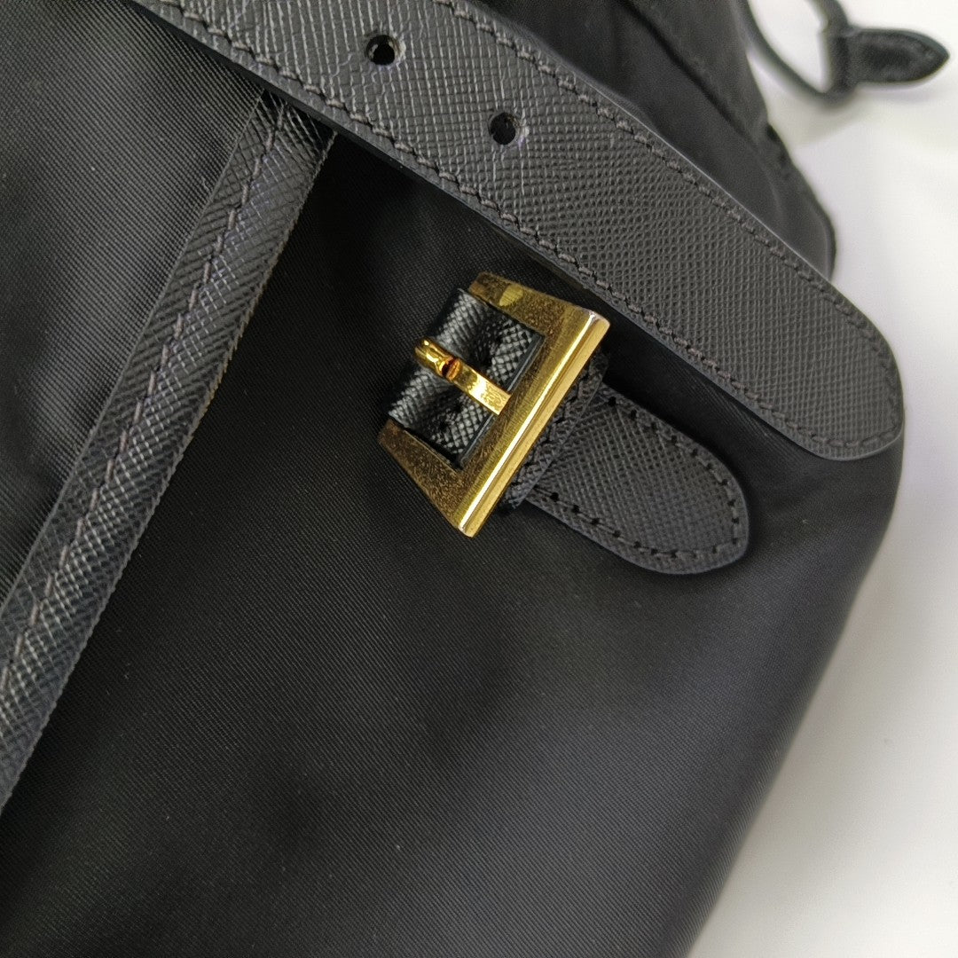 Nylon Shoulder Bag Black