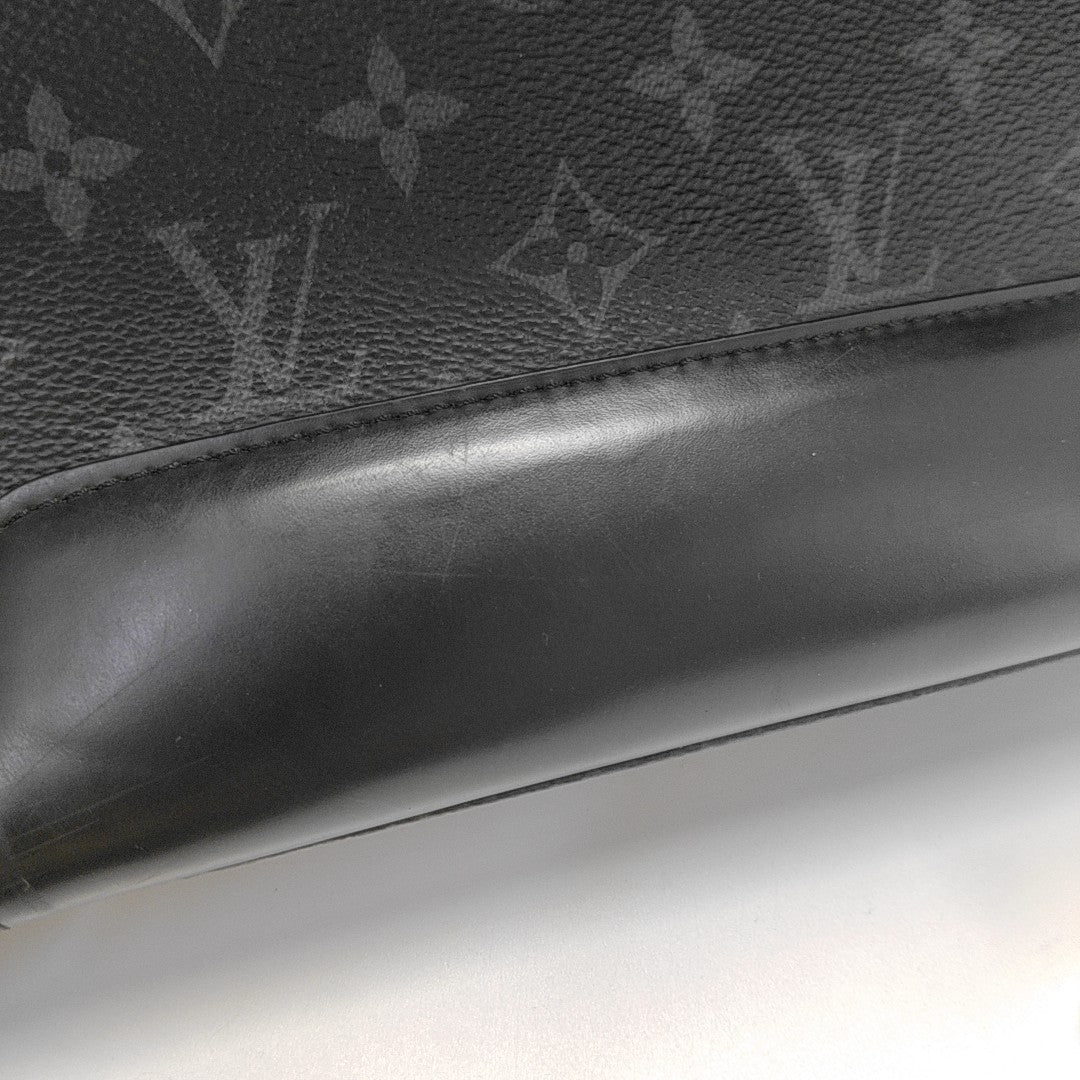 VOYAGER PM Lona Monogram Revestida Negra