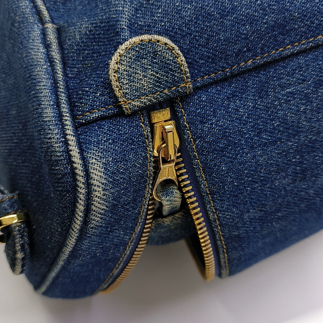 VINTAGE COSMETIC BAGS Quilted Denim Blue