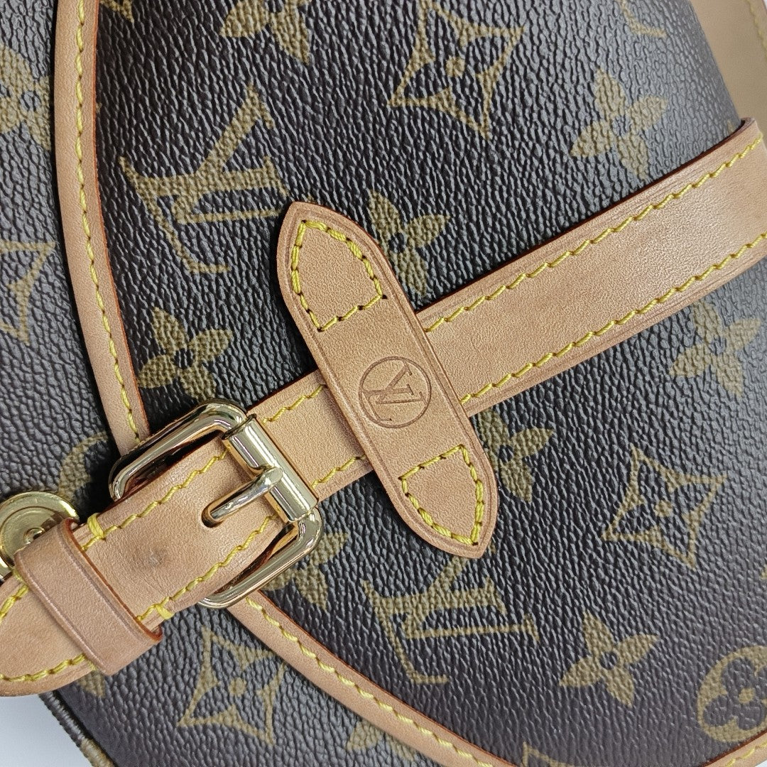 SAUMUR BB Monogram Coated Canvas Brown