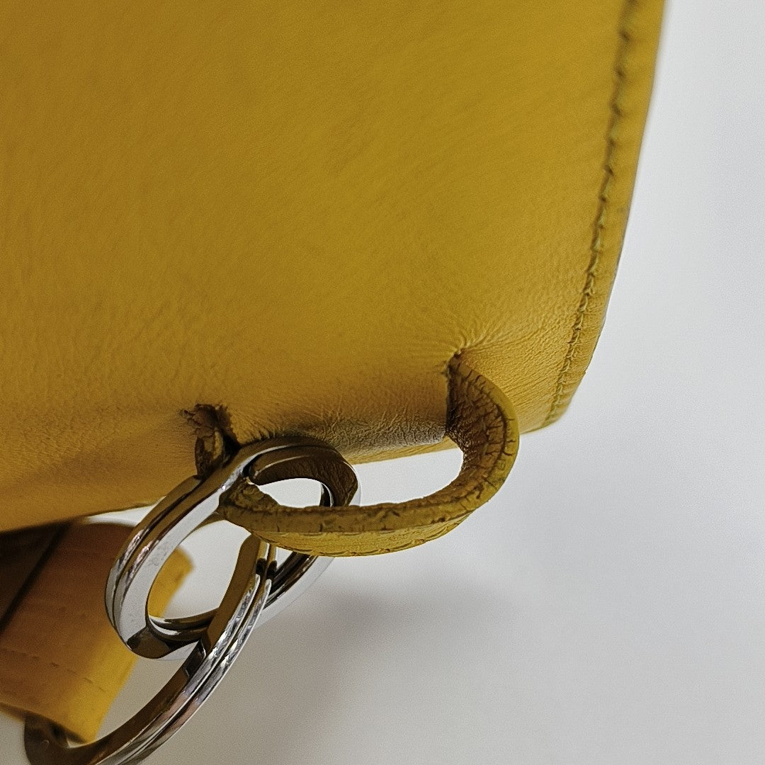 T Pouch Calfskin Yellow