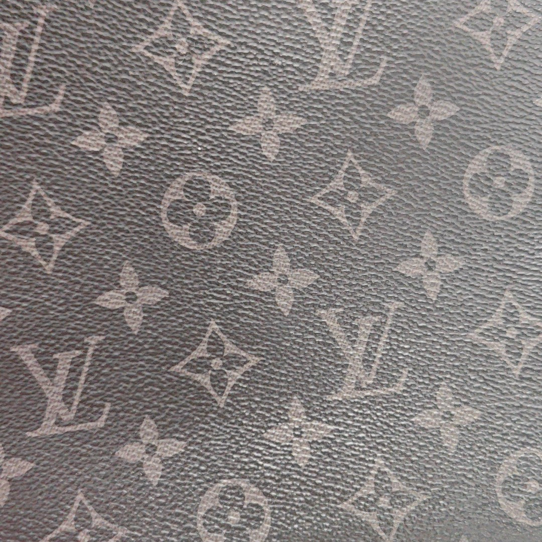 DISCOVERY Monogram Coated Canvas Black