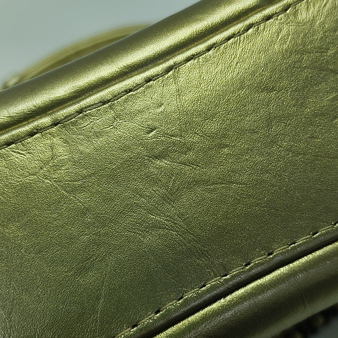 GABRIELLE Small Quilted Calfskin Gold