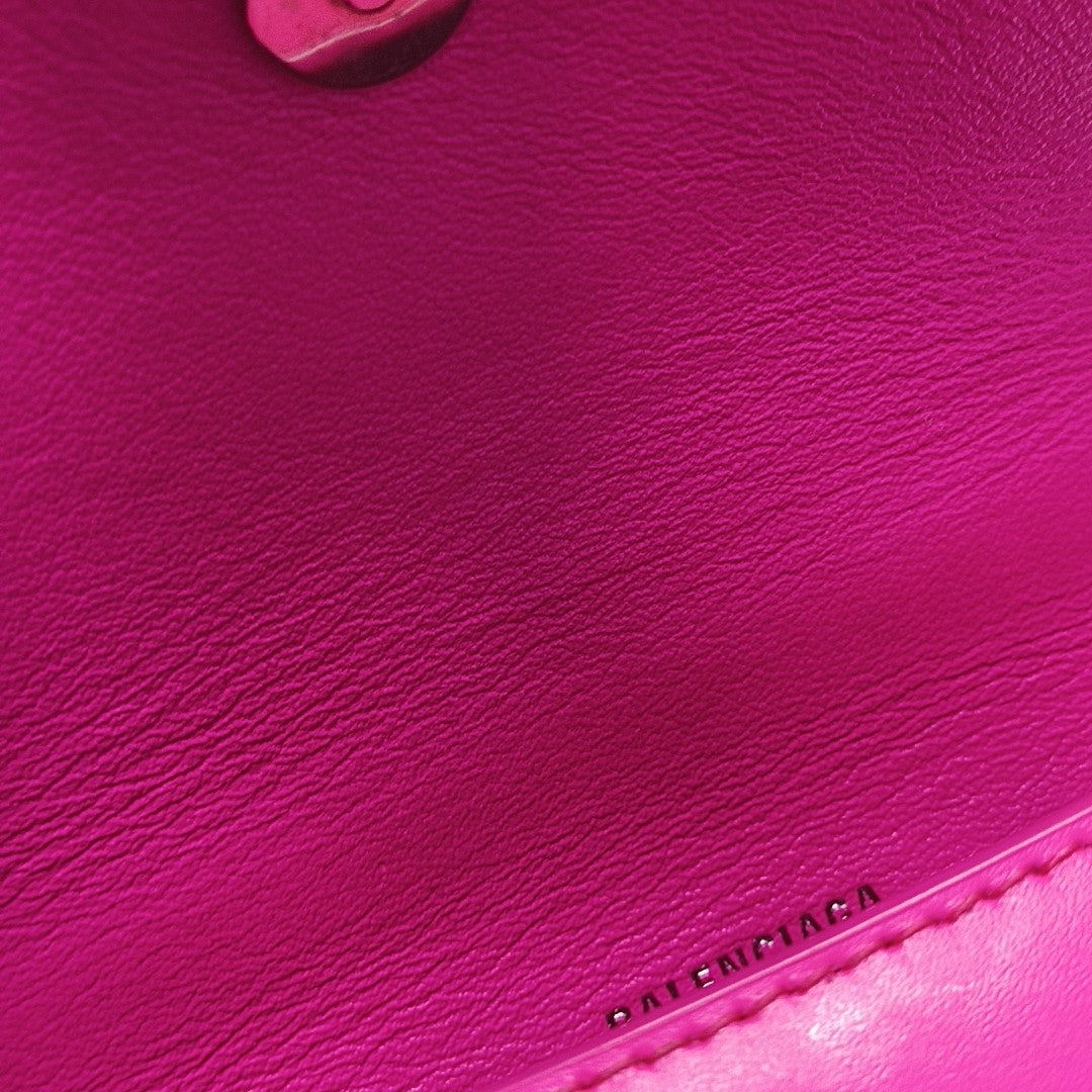 Hourglass XS Quilted Calfskin Red