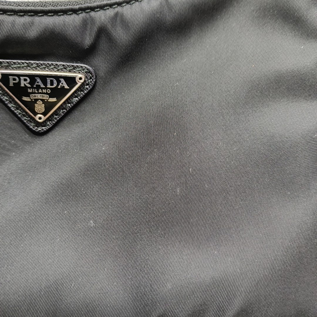 Re-Edition2005 Nylon Black