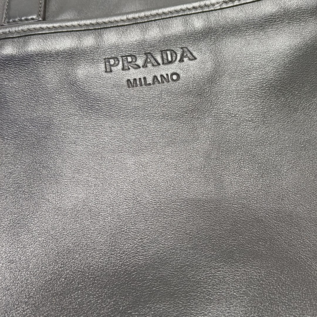 Calfskin Tote Bag Black