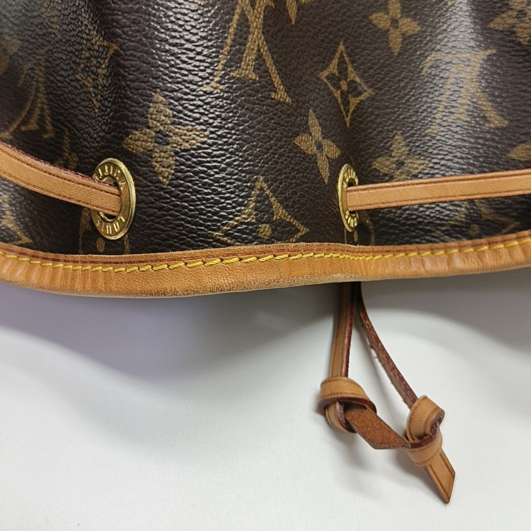 NOÉ MM Monogram Coated Canvas Brown