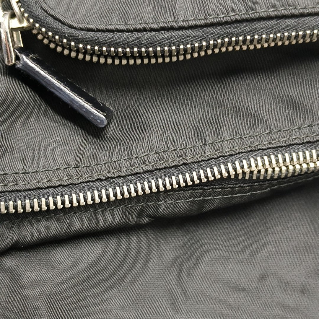 Vela Messenger Bag Nylon Black