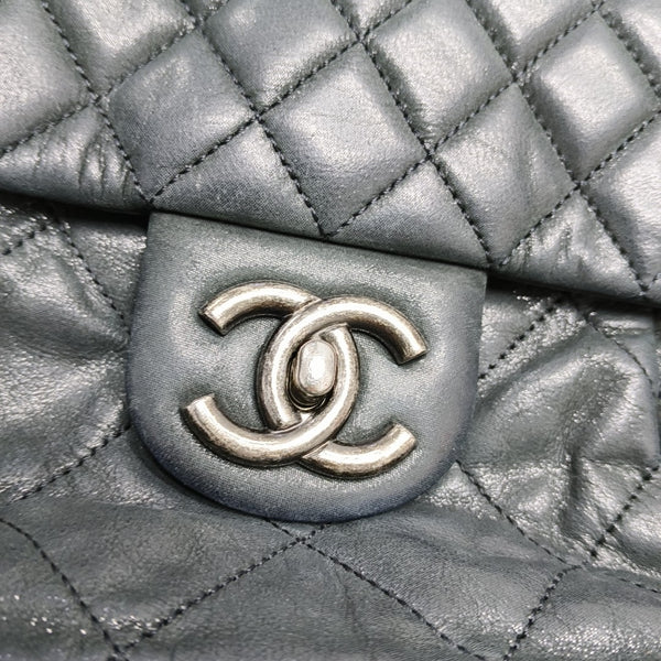 Quilted Calfskin Shoulder Bag Green