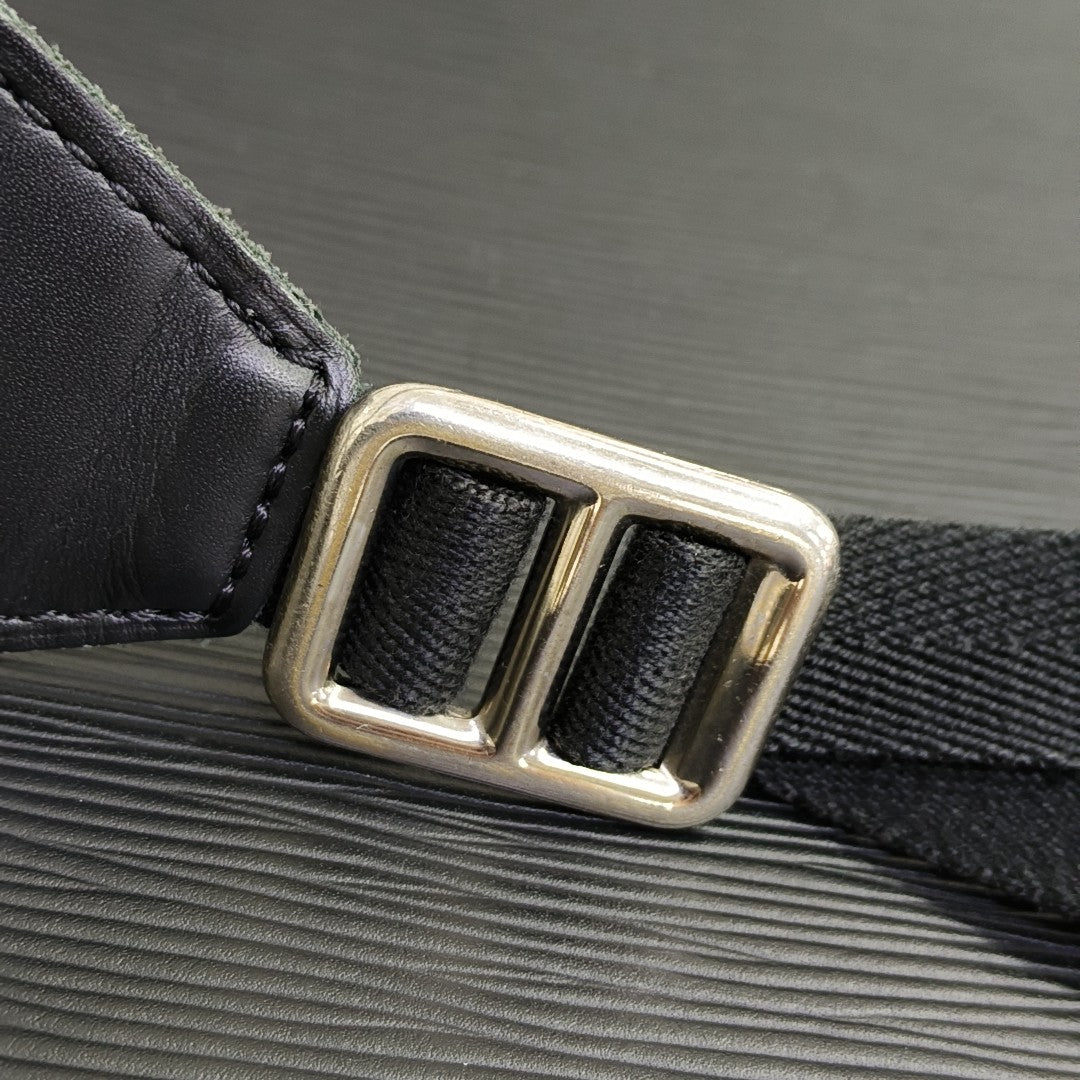 CHRISTOPHER Calfskin Black