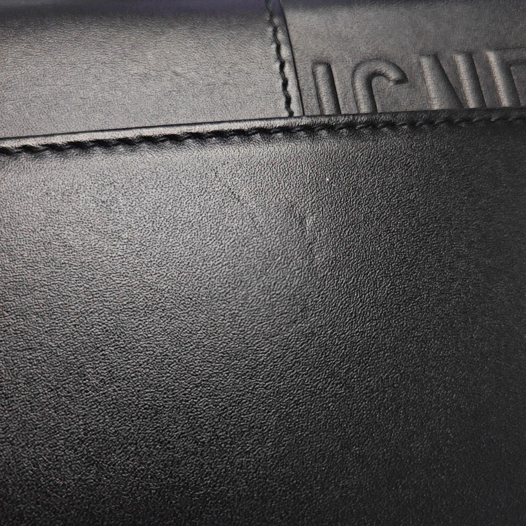 30 Montaigne Mini Calfskin Black