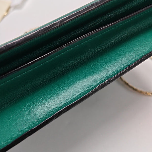 SERPENTI FOREVER Medium Calfskin Green