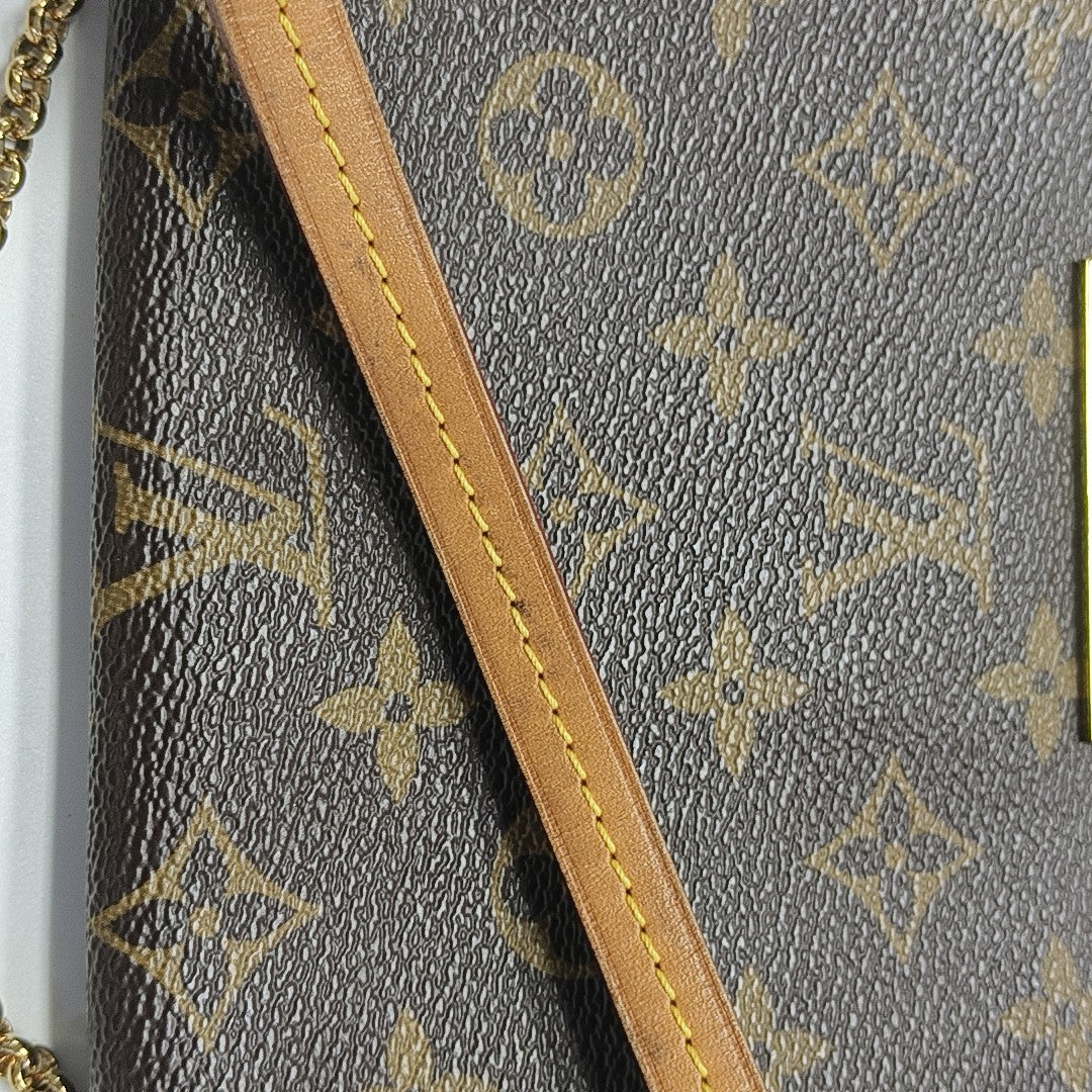 FAVORITE MM Monogram Coated Canvas Brown
