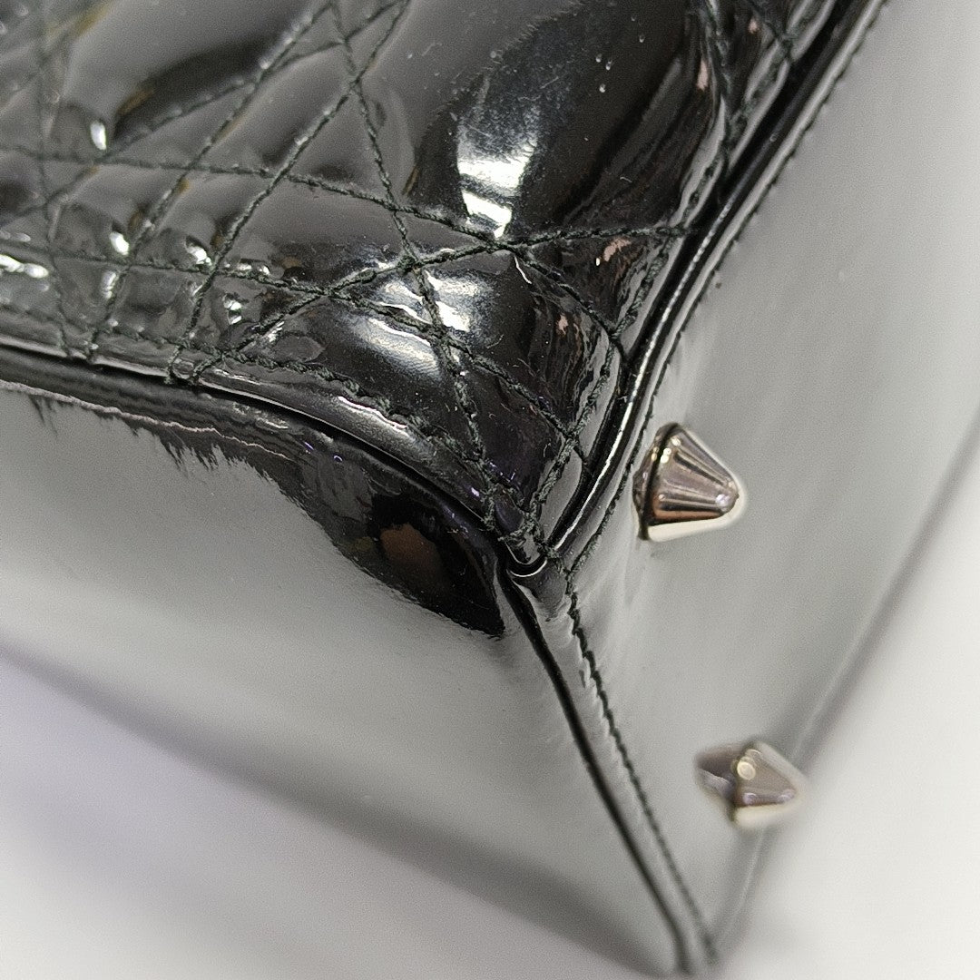 Lady Dior Medium Cannage Patent Leather Black