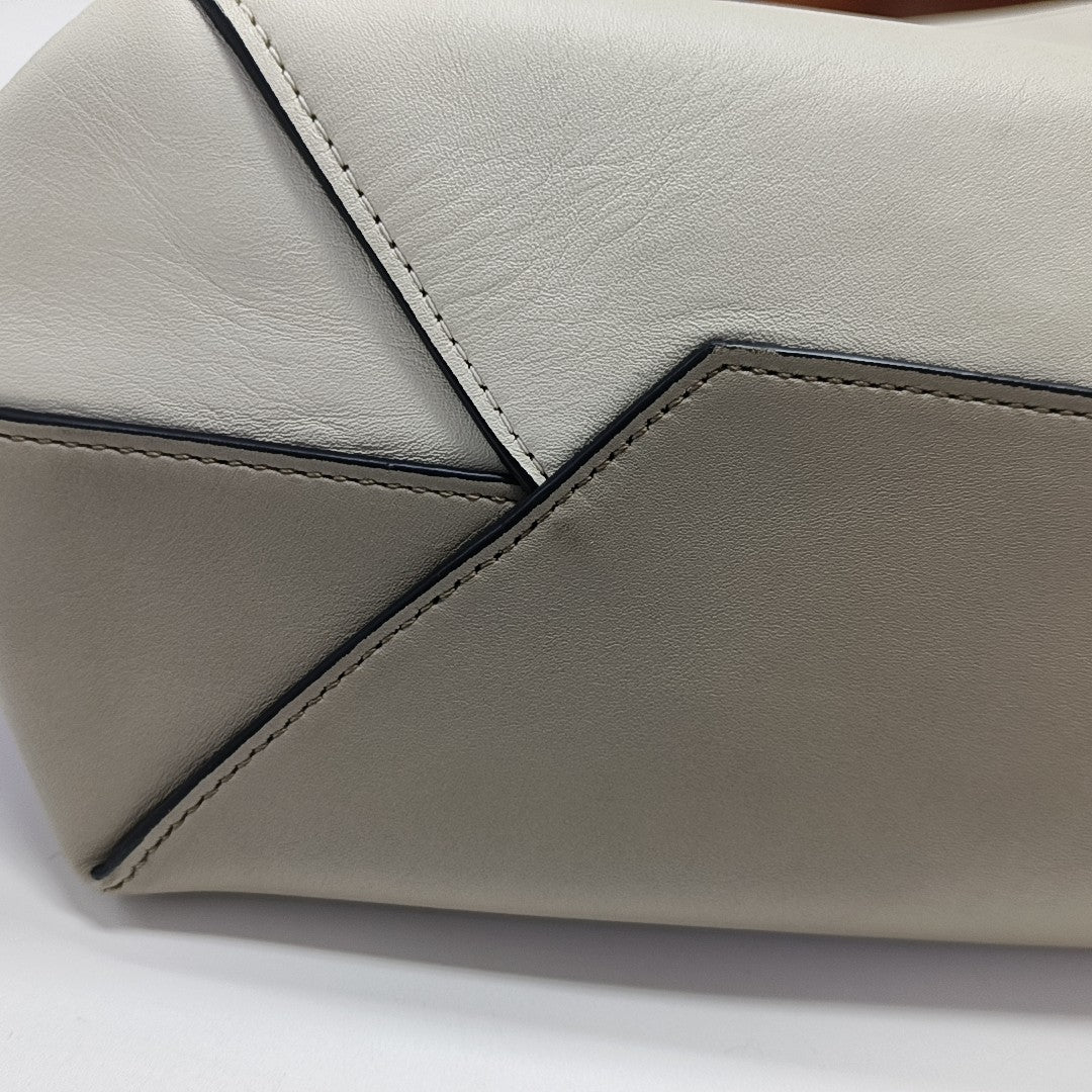 TWISTED CABAS Small Calfskin Gray