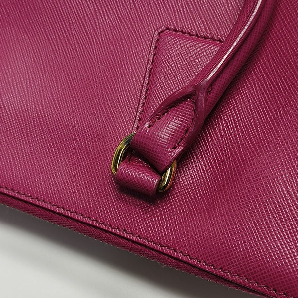 Galleria Medium Saffiano Calfskin Red