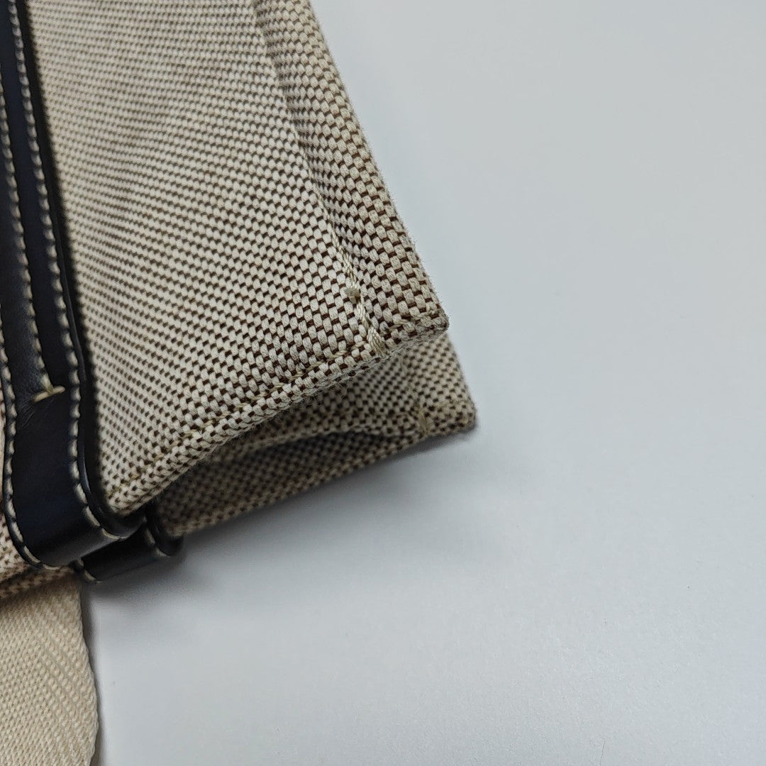 Woody Medium Canvas Beige
