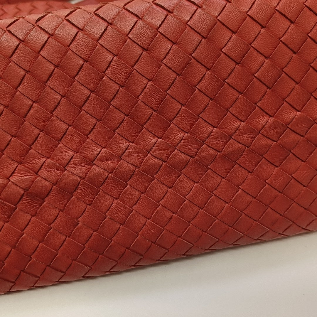 Bella Lambskin Red