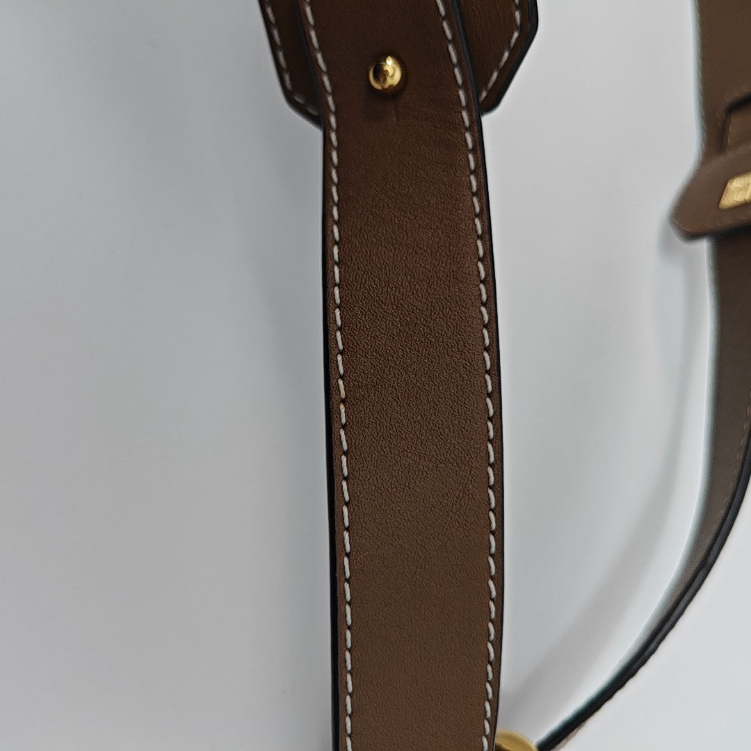 Puzzle Medium Calfskin Brown