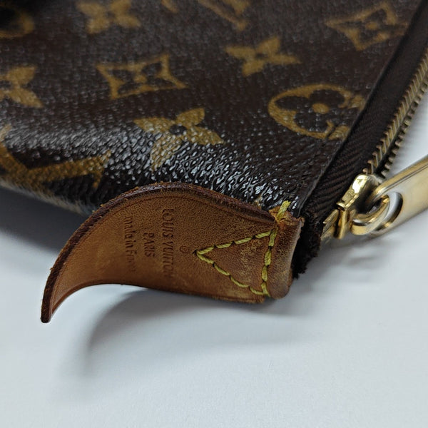 TOTALLY MM Monogram Coated Canvas Brown
