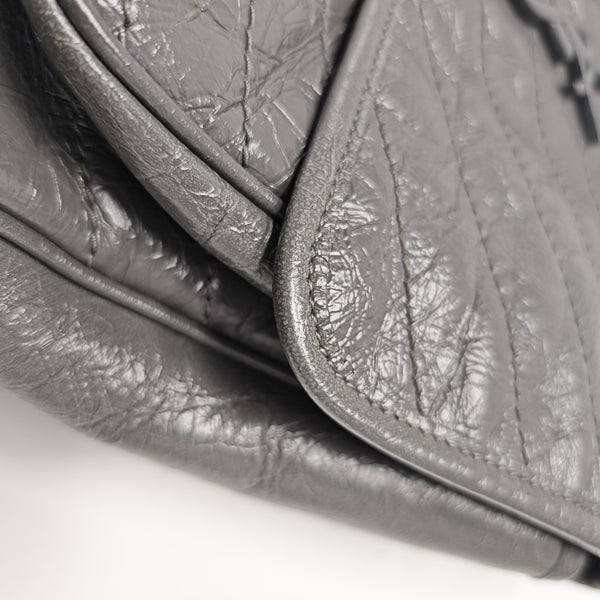NIKI Medium Chevron Calfskin Gray