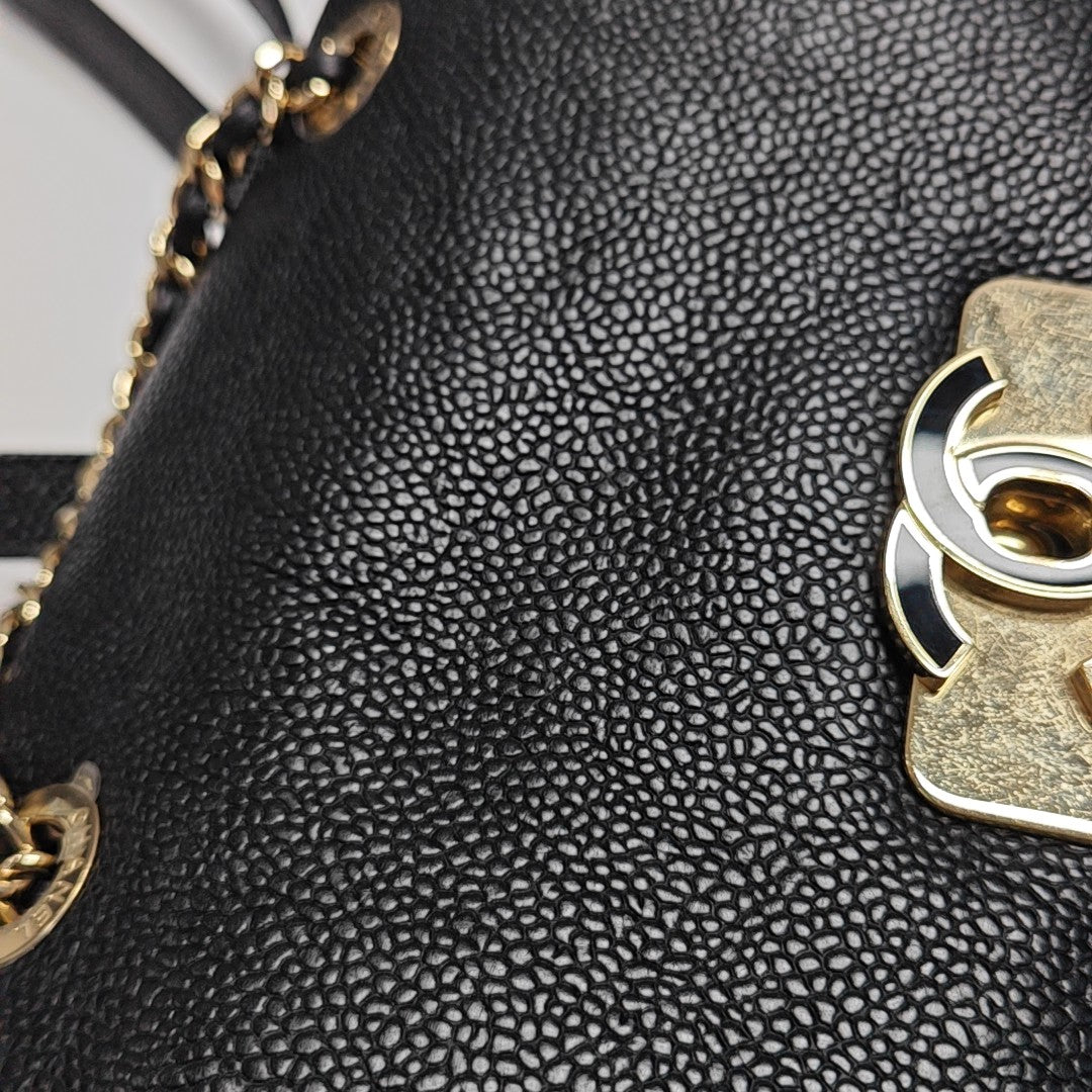 Quilted Grained Calfskin Black
