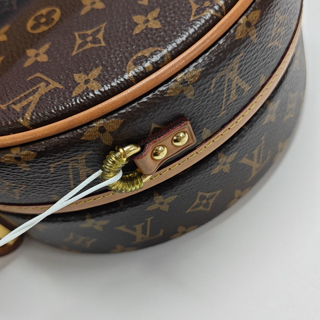 BOITE CHAPEAU PM Monogram Coated Canvas Brown