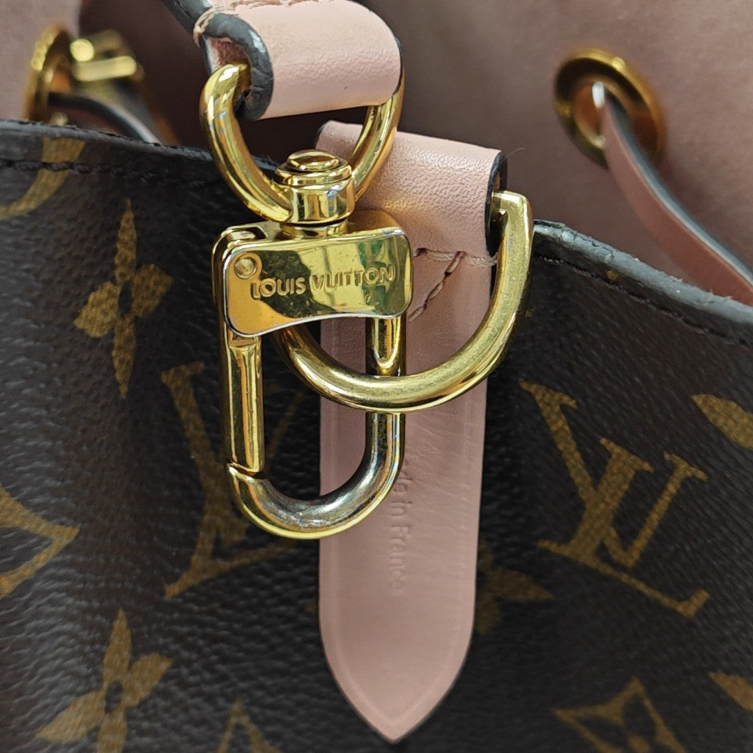 NÉONOÉ MM Monogram Coated Canvas Brown