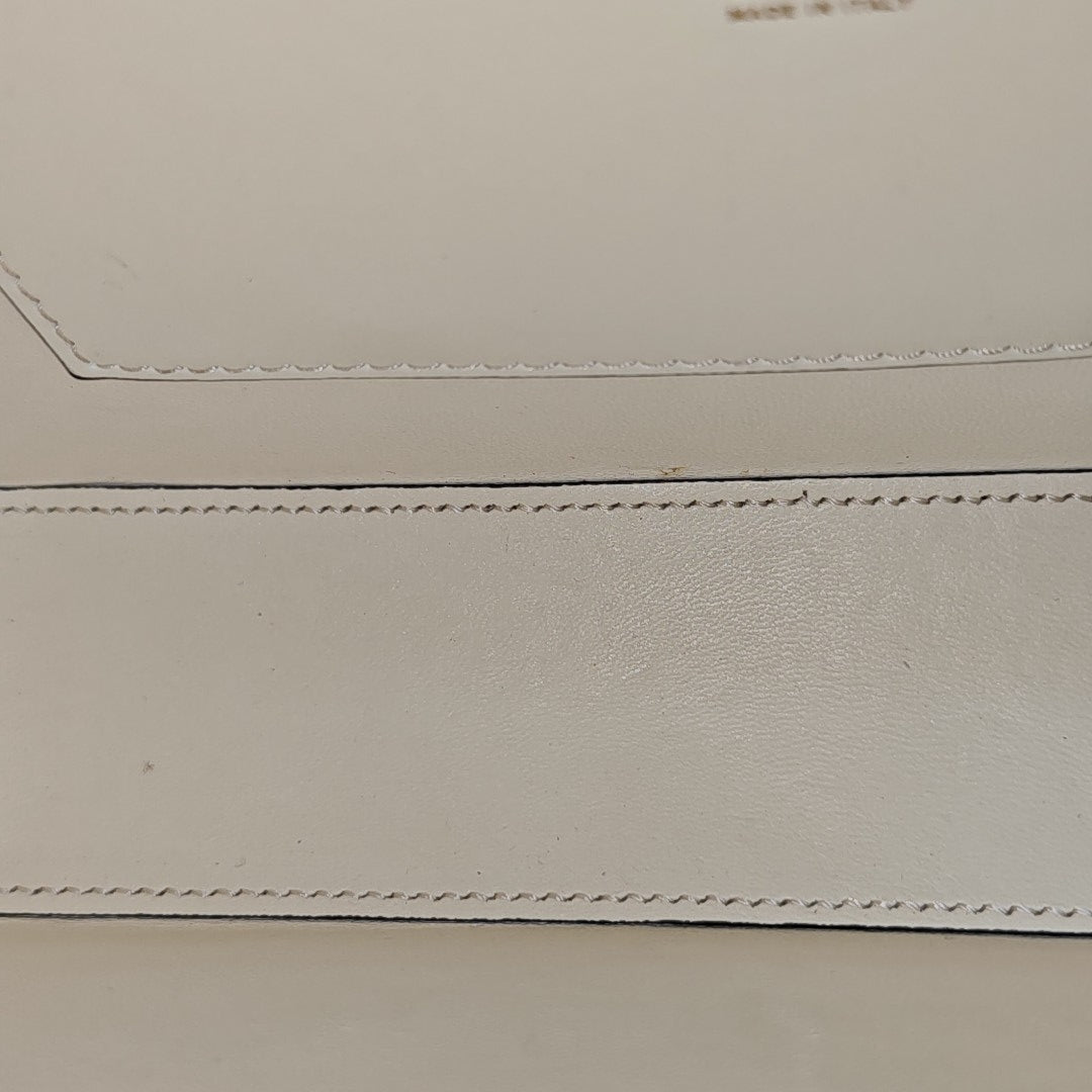 Rockstud Calfskin White