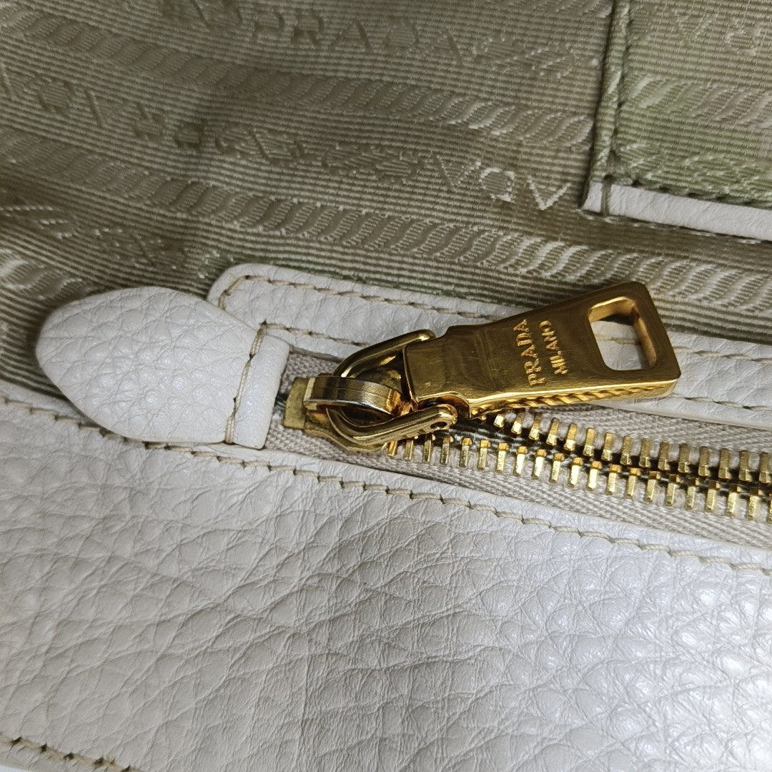 Calfskin White